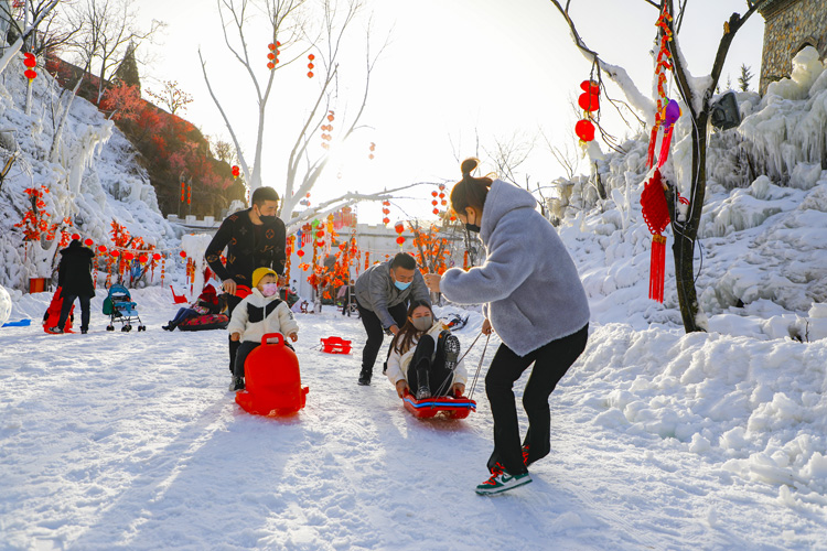 【新春走基層】慶陽又添一處“冰雪世界”！除了“大”，還有千年古城的奇幻秘境！