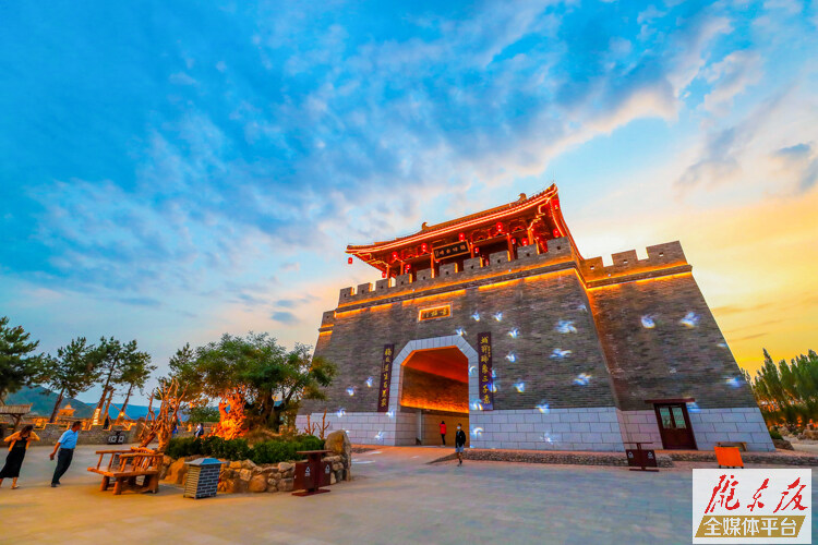 【奮進(jìn)新征程 建功新時(shí)代】燈火璀璨，這樣的環(huán)州故城你愛了嗎
