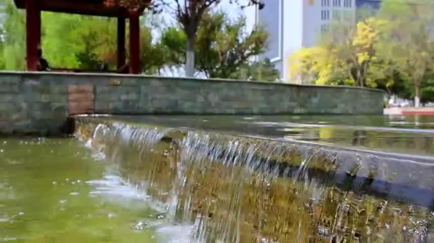你看這個(gè)環(huán)境就好滴很！