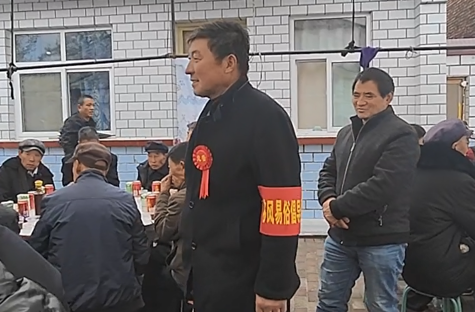 慶城：“簡辦不減愛” 幸福“輕輕”來敲門