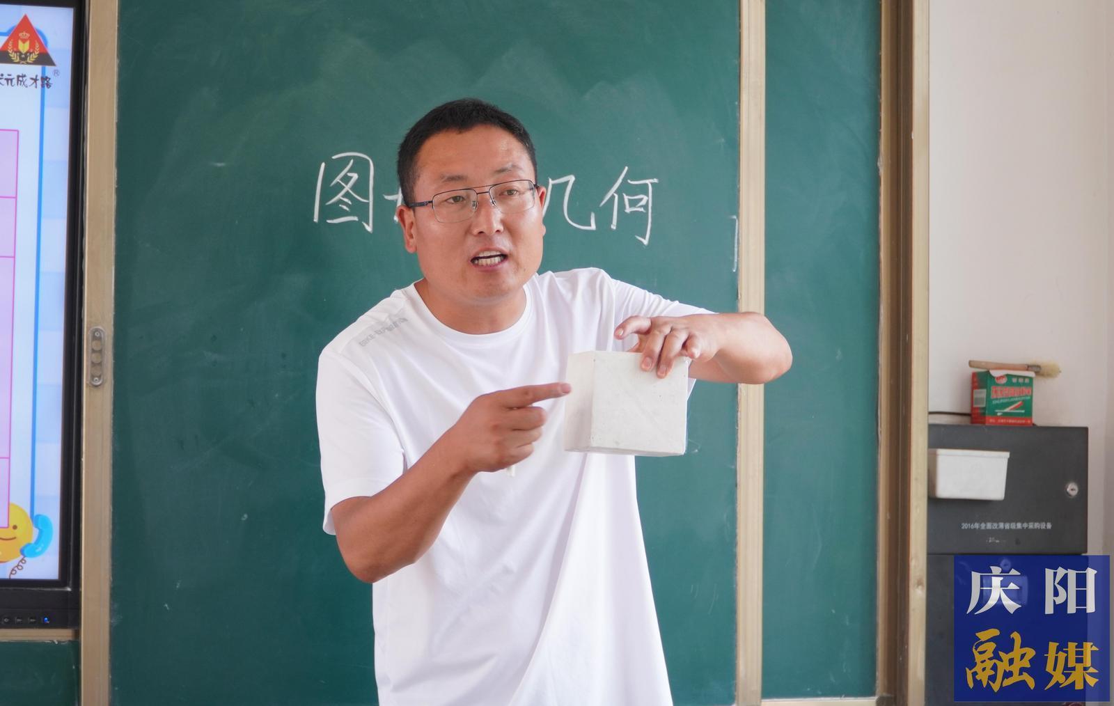 【美好教育·發(fā)現(xiàn)最美校長】田風翀：讓村里娃“上好學(xué)”