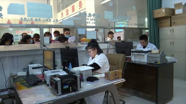 今年合水縣已為農(nóng)村低收入人口報(bào)銷住院醫(yī)療費(fèi)5125.88萬(wàn)元