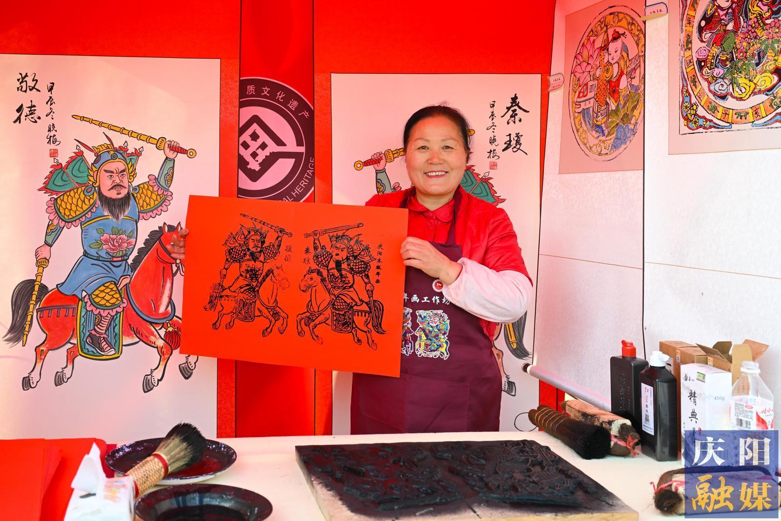 【慶陽(yáng)年味·攝影報(bào)道】?慶陽(yáng)年貨節(jié)重磅開(kāi)啟，非遺好物大集結(jié)！