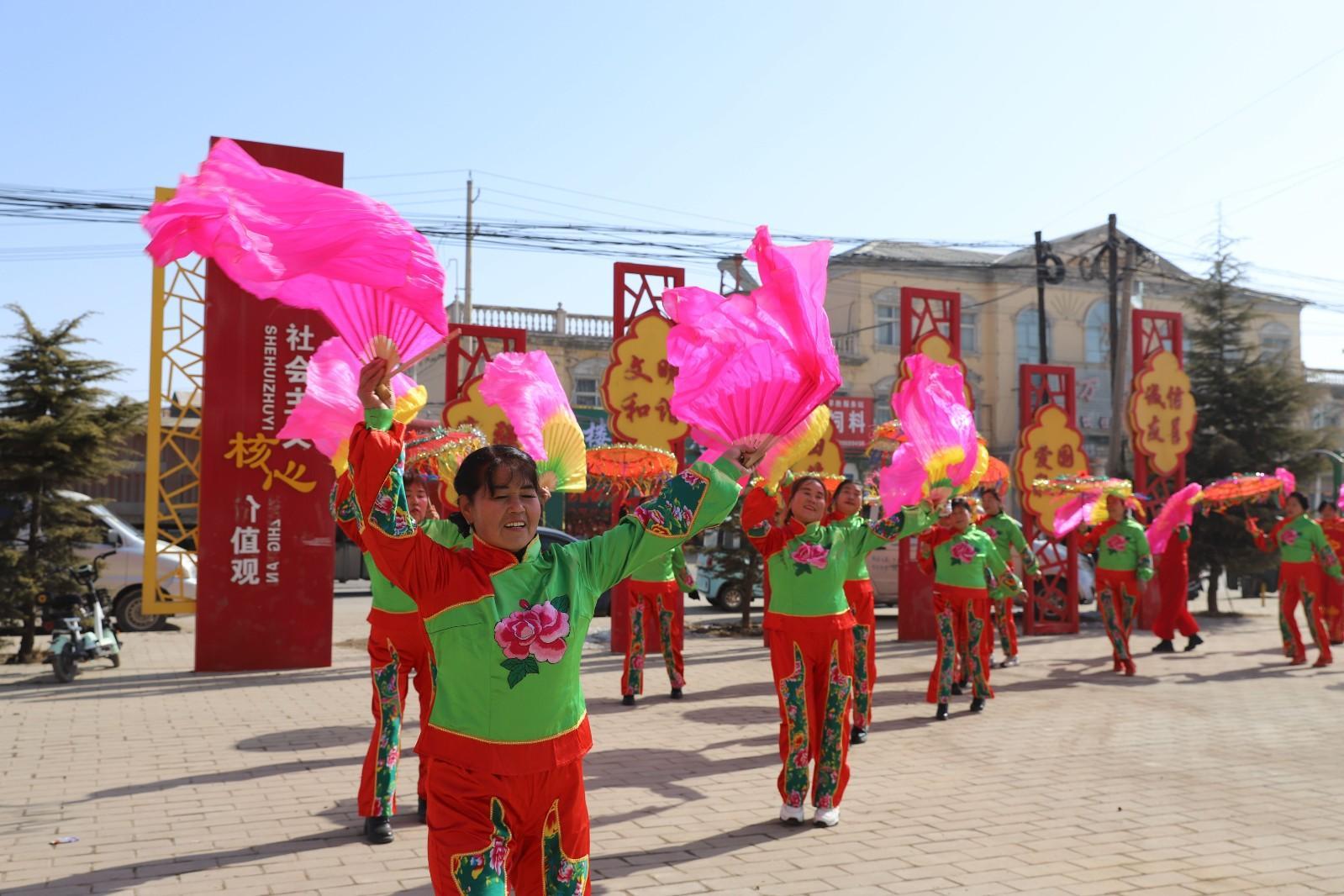 寧縣全民健身志愿服務(wù)隊(duì)開展 “紅紅火火過大年”全民健身志愿服務(wù)活動